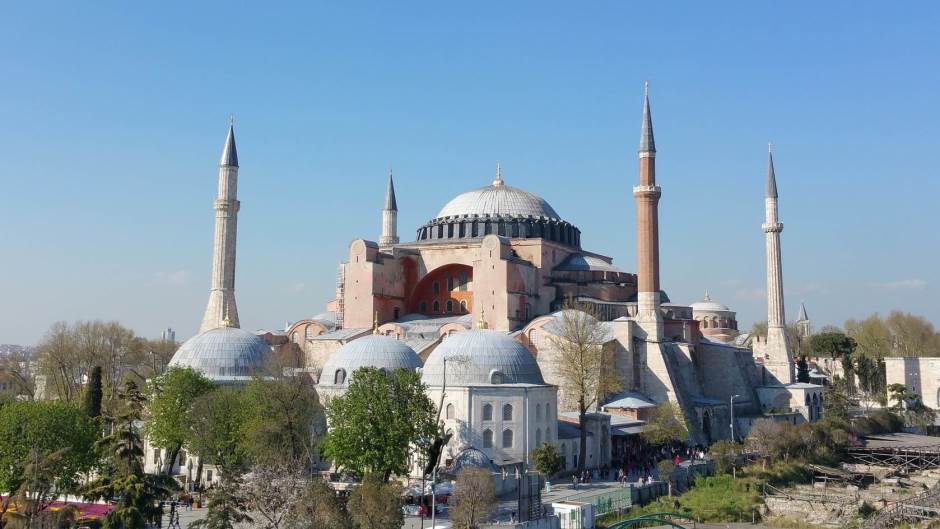 Erdogan Aju Sofiju pretvorio u džamiju, stižu osude iz civiliziranog svijeta