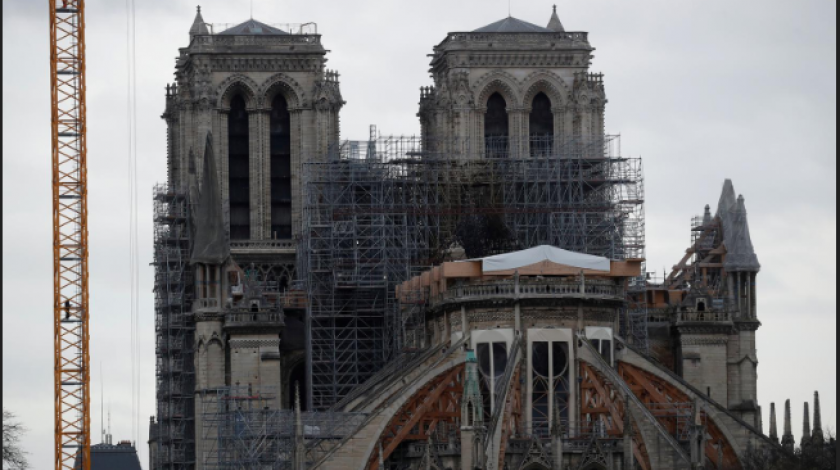 Toranj Notre Damea će se obnoviti u izvornom obliku