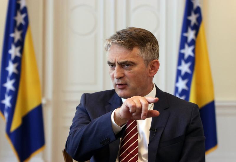Hoće li se “uličar Komšić” kandidirati za predsjednika mjesne zajednice Liplje u Zvorniku?