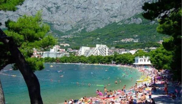 Hrvatska i dvanaest članica EU usuglasile turističku “zelenu putovnicu”