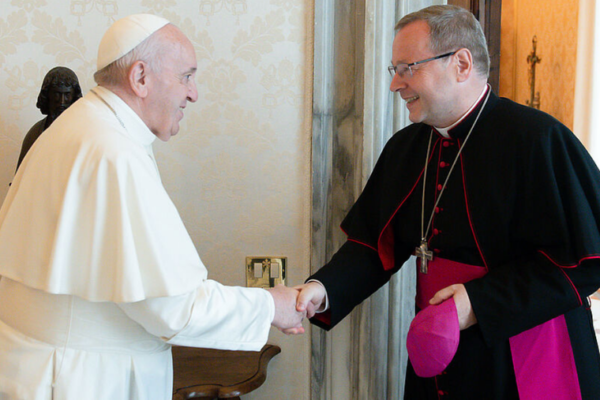 Papa Franjo primio biskupa Bätzinga, navodno ohrabruje njemački Sinodalni put