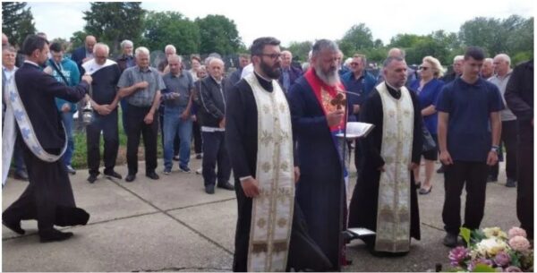 U Bršadinu kraj Vukovara postavljen spomenik četnicima