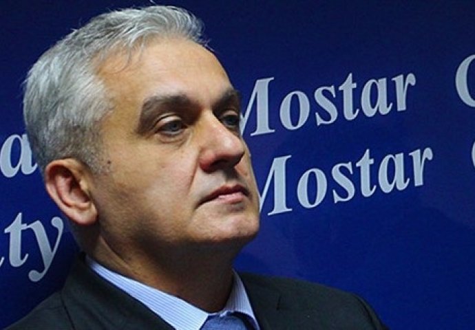 Preminuo bivši mostarski gradonačelnik Ljubo Bešlić
