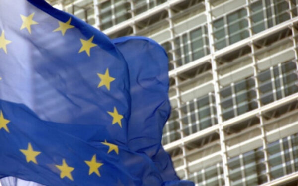 Europska komisija za obnovu uplatila Hrvatskoj predujam od 818,4 milijuna eura