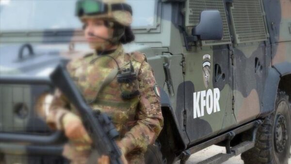 NATO: Kosovska policija radi na primjeni zakona
