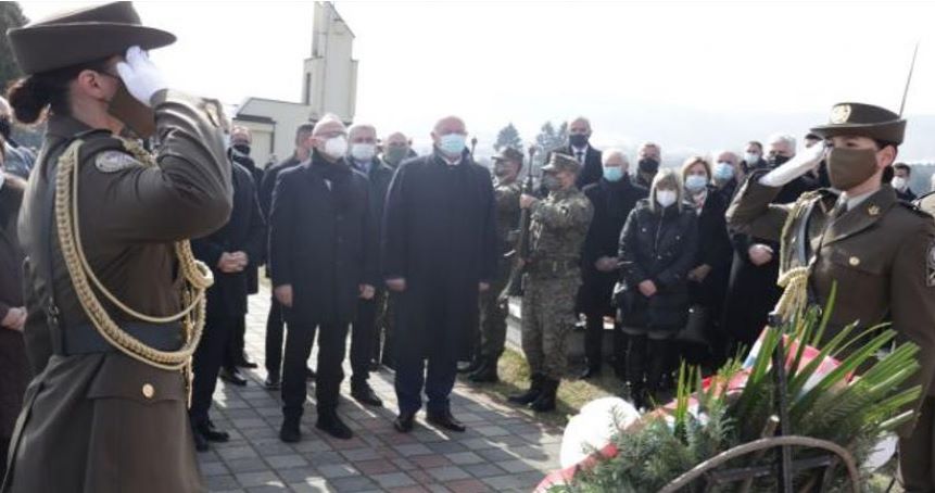 “MEĐUNARODNI INCIDENT” Svađa oko slanja četvero vojnika na pokop u Bugojno poslužila za optužbe prema RH