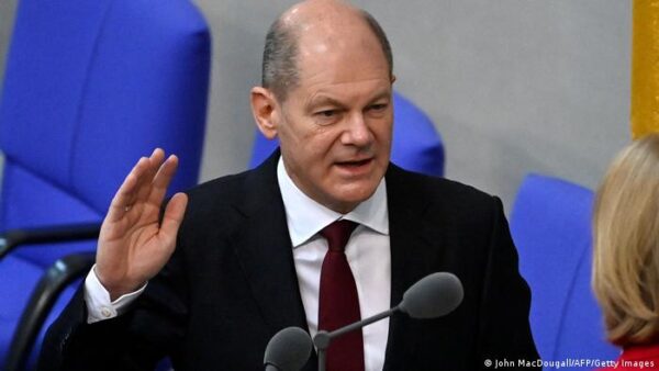 Bundestag izabrao Olafa Scholza za novog kancelara