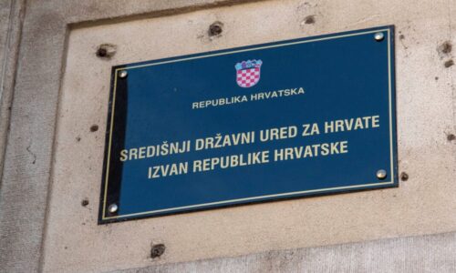 Za stipendije hrvatskih studenata izvan Hrvatske 10 milijuna kuna