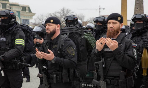 Kod Kijeva stigli čečenski ‘odredi za blokadu‘: ‘Imaju zadatak pucati u Ruse koji se povlače‘