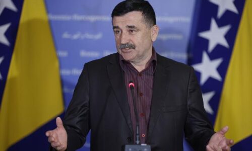 Lovrinović: Nemam pravo odustati od mogućnosti da se izborni proces dovede u zakonitu formu