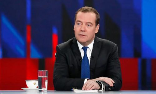 Medvedev ismijava Zapad: Radujemo se novom potezu djeda Joea, samo se smiješite gospodo