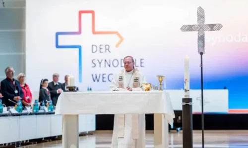 Njemački biskupi predvode put do napuštanja Crkve