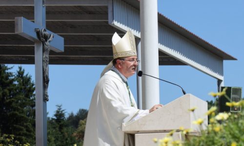 Biskup Šaško: Činilo se da je sloboda nemoguća, da je zlo nepobjedivo…