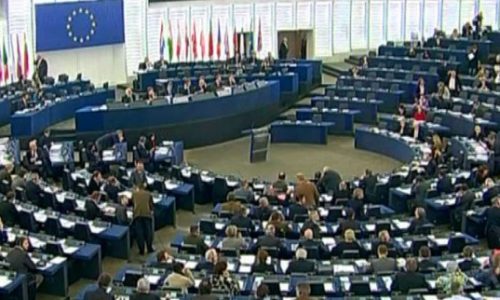 Europski parlament politički će osuditi Srbiju, ali za nju vjerojatno ne će još zatražiti sankcije