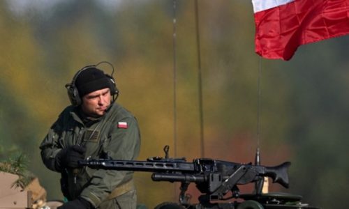 STRAH OD RUSA/Poljska se naoružava, povećavaju broj vojnika, uveli su i vojnu obuku za civile
