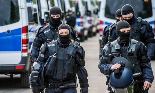 SPRIJEČEN PUČ / U Njemačkoj u velikoj raciji uhićeno 25 ekstremista i bivših vojnika, planirali svrgnuti vladu