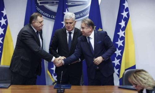 SARAJEVO: ‘Osmorka‘, HDZ i SNSD potpisali koalicijski sporazum o formiranju vlasti na državnom nivou