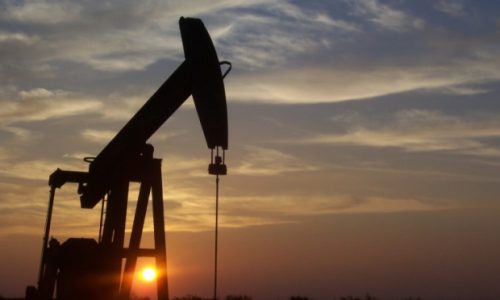 Cijene nafte pale drugi tjedan zaredom, oko 6 posto