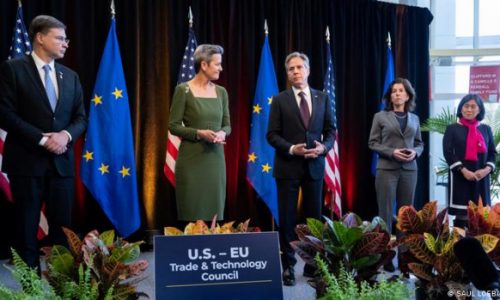 SAD i EU: Trgovinski rat ili dogovor?