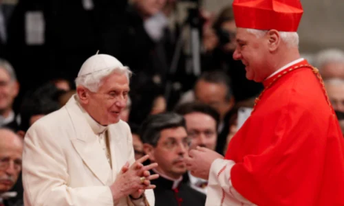 Kardinal Müller: Benedikt XVI. bit će zapamćen kao „istinski crkveni naučitelj današnjice“