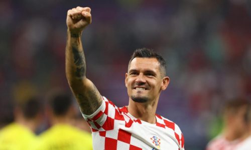 Lovren poručio rukometašima: “Zapjevajte glasno Lijepa li si i pazite da vas ne prekinu”