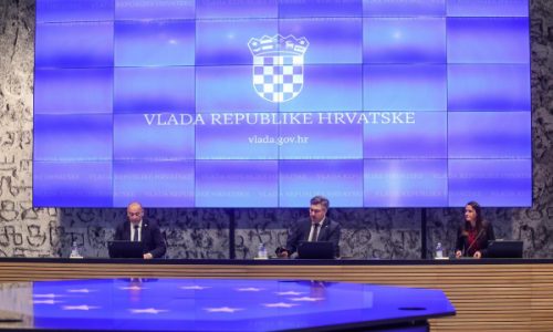 Vlada: Presuda Sanaderu i Hernadiju nema učinke na ugovore između Hrvatske i MOL-a
