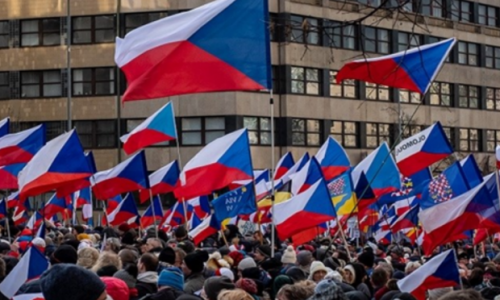 PRAG/Tisuće Čeha traži prekid vojne potpore Ukrajini: “Zaustavite rat, zaustavite NATO”
