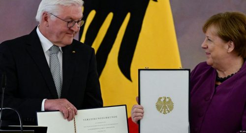 Je li Angela Merkel zaslužila odlikovanje?