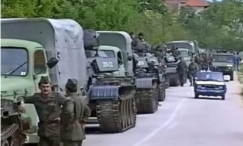 Tko zna što bi sve bilo i čega ne bi bilo bez herojskog čina golorukih hercegovačkih Hrvata ispred kolone tenkova agresorske JNA?!
