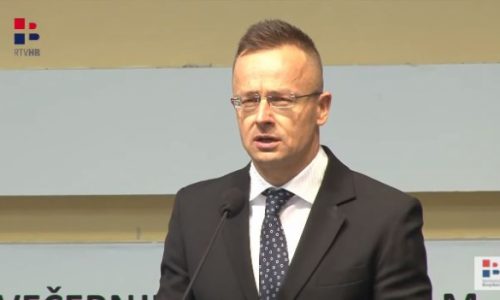 SZIJJARTO: Zelenskij ne može suditi ponaša li se Mađarska primjereno članici NATO-a
