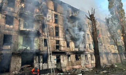 RAT U UKRAJINI / Rusi raketirali Krivij Rih, rodni grad ukrajinskog predsjednika, četvero mrtvih i više od 40 ranjenih