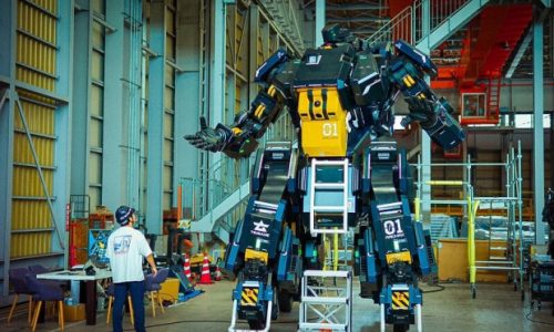 Japanci proizveli robota visokog 4,5 metara, košta 3 milijuna dolara