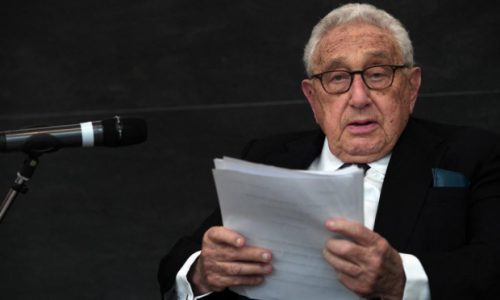 Preminuo Henry Kissinger