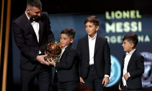 PARIZ/Lionel Messi osmi put osvojio Zlatnu loptu