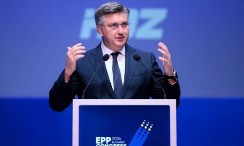 PLENKOVIĆ PORUČIO VON DER LEYEN: Komisija će idući tjedan izaći s pozitivnim izvješćem o Bosni i Hercegovini