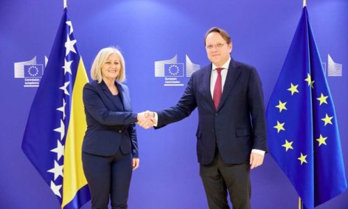VARHELYI: Koalicija na čelu BiH, koju čine predstavnici tri konstitutivna naroda, daje rezultate