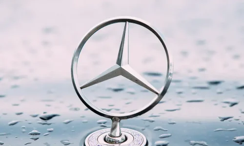 Mercedes (još) ne odustaje od benzinaca i dizelaša