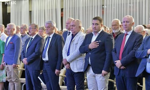 ZORAN KREŠIĆ Hrvati i Srbi su neprijatelji “Bosne”, a Schmidt nije visoki predstavnik u BiH