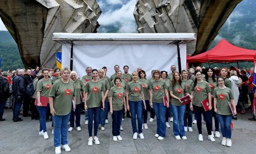 UMIJEŠALA SE POLICIJA, ODGOĐEN KONCERT KIC POP HORA U KORČULI