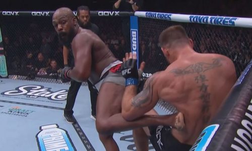 Jon Jones brutalno nokautirao Stipu Miočića i poslao ga u mirovinu!