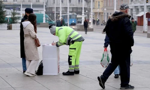 Predsjednički kandidati danas počinju prikupljati potpise