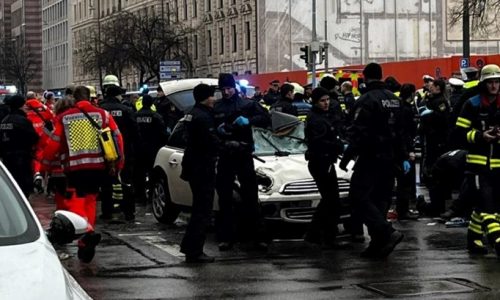 VIDEO Afganistanac se zaletio u povorku prosvjednika u Munchenu, 28 ljudi ozlijeđeno, uhićen je