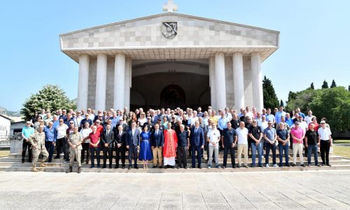 33. obljetnica “Lipanjskih zora” General Sopta: Na nama je čuvati zore i moliti da nam ne prestanu donositi dane slobode!