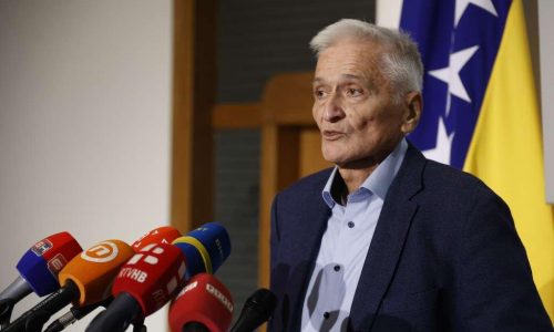 Uoči današnje sjednice: Špirić smatra da Hrvati ne ucjenjuju oporbu iz Republike Srpske