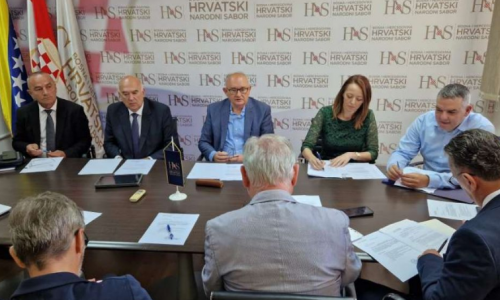 Glavno vijeće HNS poziva na hitno rješavanje pitanja državne imovine