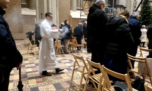 Blagoslovljena Zagrebačka katedrala: Održana zornica, prva misa nakon obnove