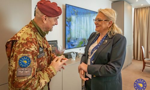 Šef misije EUFOR-a u BiH general Fronda upoznao Bradaru s prioritetima svog mandata