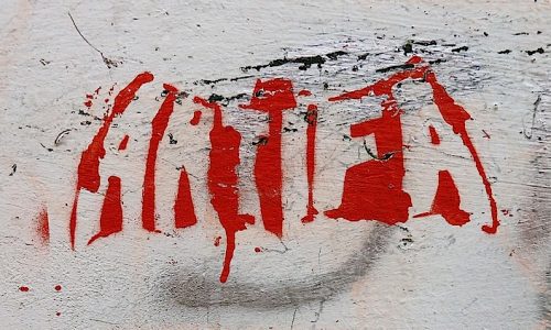 Deklaracijom o antifašizmu Hrvatski Sabor abolirao je zločine komunizma.