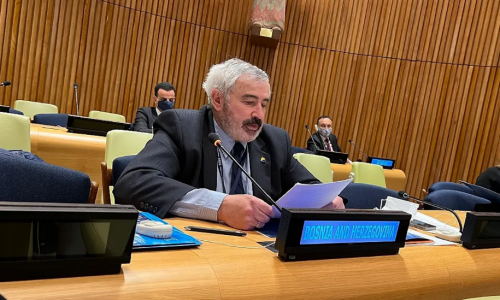 ‘DEŽURNI PROTIVNIK’ HRVATA I HERCEG BOSNE (Ne)diplomat Alkalaj i školski primjer sukoba interesa. Evo gdje je angažirao suprugu