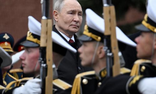 PUTIN U STRAHU OD ATENTATA? Ruski predsjednik panično pojačava osiguranje, zaposlenicima uvedene bizarne zabrane